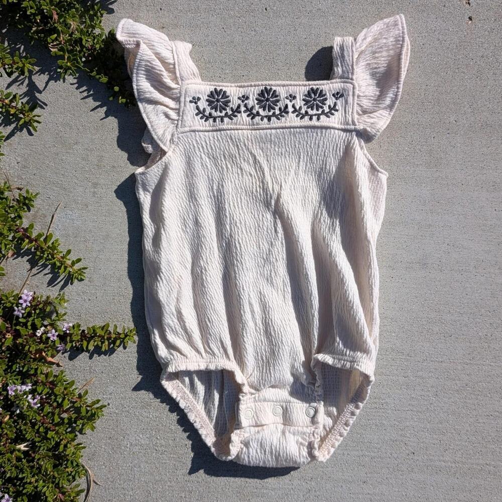 Carter's Just One You Cream Embroidered Gauze Bubble Romper Baby Girl Size 6M